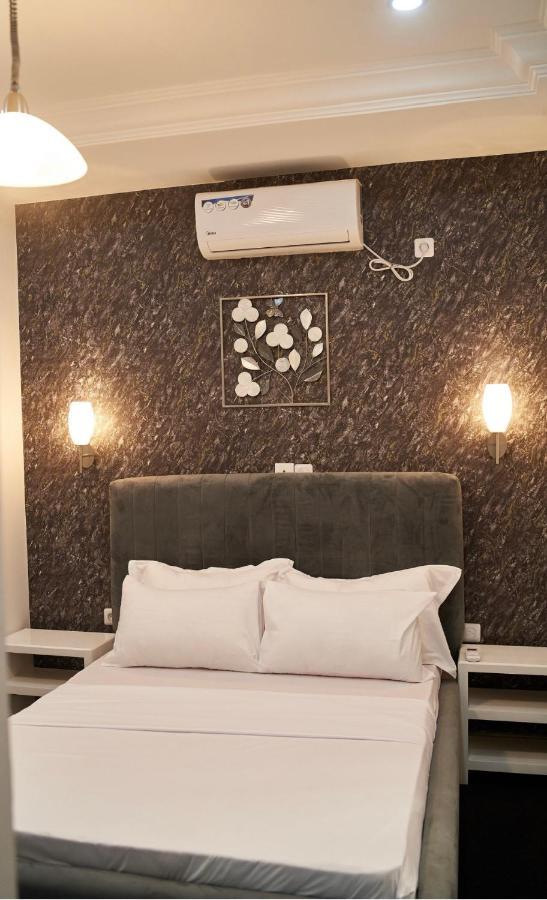 Appartement Cosy Free Bonapriso Douala Exterior photo