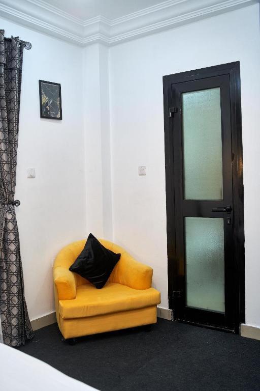 Appartement Cosy Free Bonapriso Douala Exterior photo